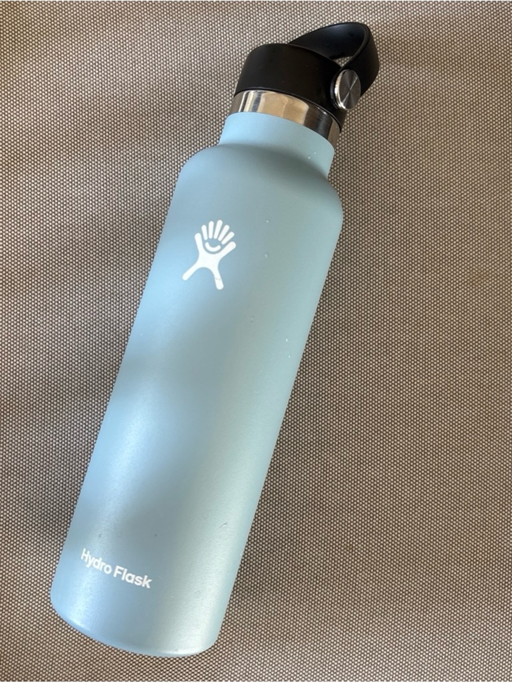 Hydro Flask Rain Blue 21 oz Water Bottle